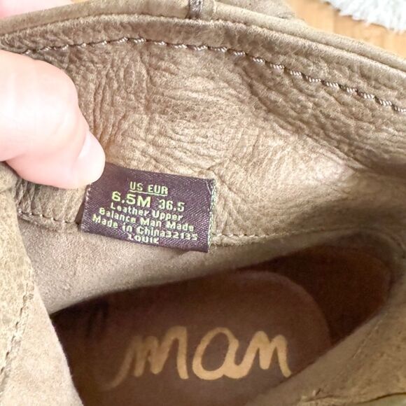 Sam Edelman Fringe Suede "Louie" Block Heel Ankle Bootie | Size 6.5 - Picture 9 of 9